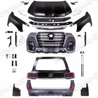 ���������� Toyota Land Cruiser 200 (����� Navigator) � ������������